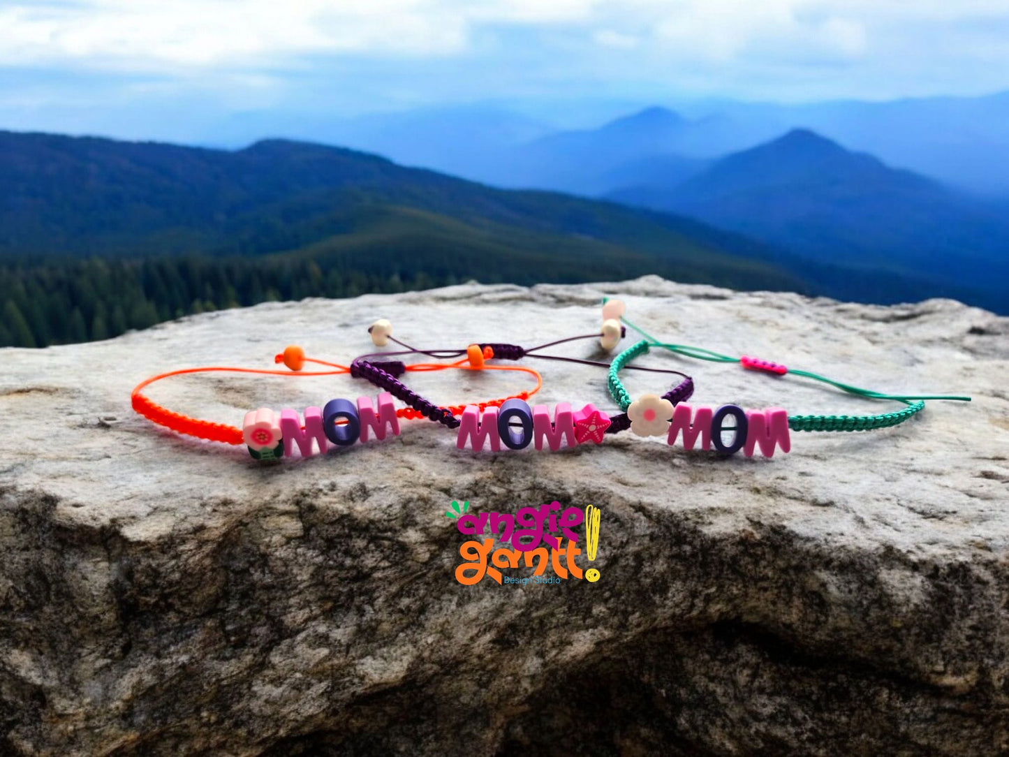 MOM Handcrafted Colombian Bracelet